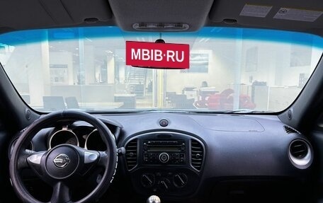 Nissan Juke II, 2013 год, 850 000 рублей, 14 фотография