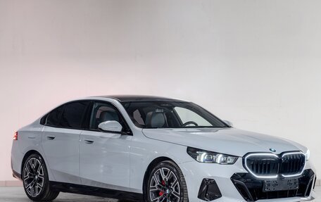 BMW 5 серия, 2025 год, 10 800 000 рублей, 7 фотография