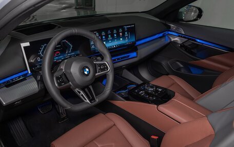 BMW 5 серия, 2025 год, 10 800 000 рублей, 11 фотография