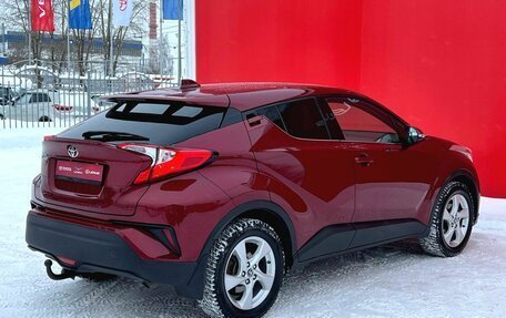 Toyota C-HR I рестайлинг, 2018 год, 2 080 000 рублей, 6 фотография