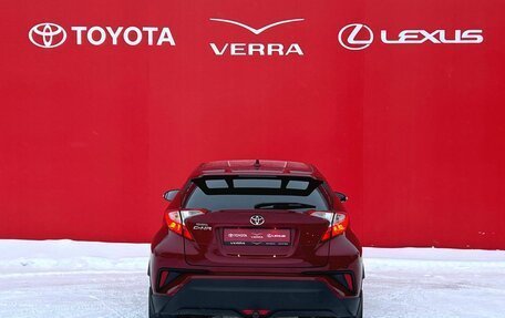 Toyota C-HR I рестайлинг, 2018 год, 2 080 000 рублей, 5 фотография