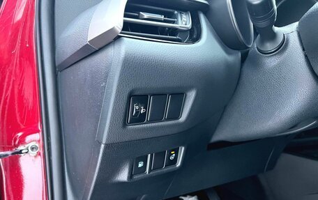 Toyota C-HR I рестайлинг, 2018 год, 2 080 000 рублей, 15 фотография