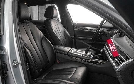 BMW 7 серия, 2018 год, 4 240 000 рублей, 11 фотография