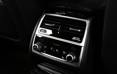 BMW 7 серия, 2018 год, 4 240 000 рублей, 18 фотография