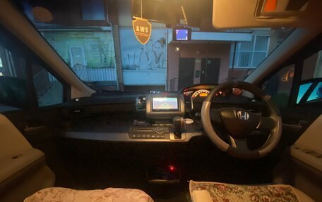 Honda Freed I, 2010 год, 1 250 000 рублей, 14 фотография