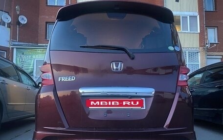 Honda Freed I, 2010 год, 1 250 000 рублей, 6 фотография