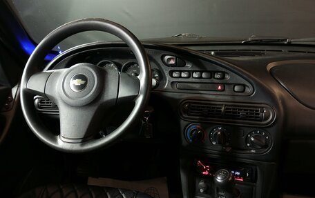 Chevrolet Niva I рестайлинг, 2017 год, 750 000 рублей, 9 фотография