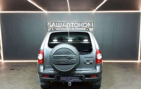 Chevrolet Niva I рестайлинг, 2017 год, 750 000 рублей, 4 фотография