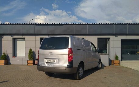 Hyundai Grand Starex Grand Starex I рестайлинг 2, 2009 год, 695 000 рублей, 5 фотография