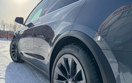 Tesla Model X I, 2019 год, 5 900 000 рублей, 11 фотография