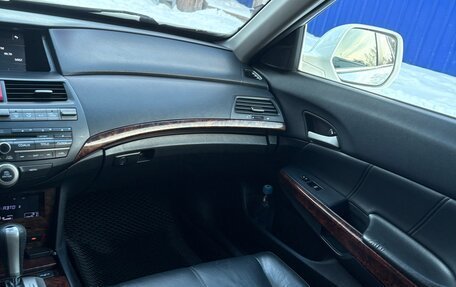 Honda Crosstour I рестайлинг, 2011 год, 2 250 000 рублей, 10 фотография