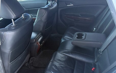 Honda Crosstour I рестайлинг, 2011 год, 2 250 000 рублей, 20 фотография