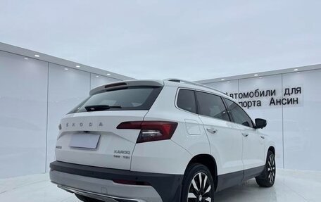 Skoda Karoq I, 2021 год, 1 980 000 рублей, 4 фотография