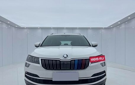 Skoda Karoq I, 2021 год, 1 980 000 рублей, 2 фотография