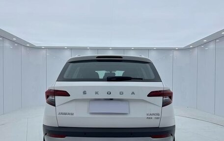 Skoda Karoq I, 2021 год, 1 980 000 рублей, 5 фотография