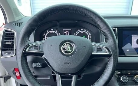 Skoda Karoq I, 2021 год, 1 980 000 рублей, 10 фотография