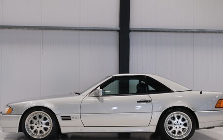 Mercedes-Benz SL-Класс, 1992 год, 17 420 000 рублей, 10 фотография