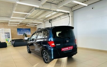 Honda Freed I, 2011 год, 1 099 000 рублей, 4 фотография