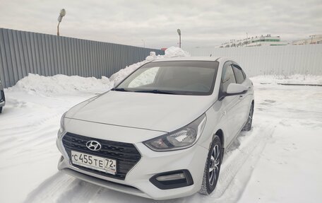 Hyundai Solaris II рестайлинг, 2018 год, 1 050 000 рублей, 1 фотография