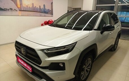 Toyota RAV4, 2023 год, 4 200 000 рублей, 1 фотография