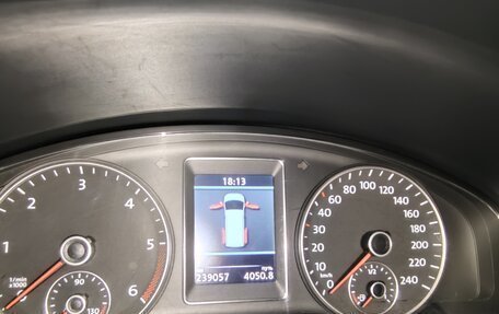 Volkswagen Multivan T5, 2011 год, 2 000 000 рублей, 10 фотография