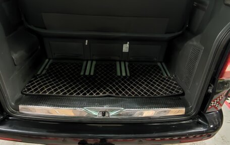 Volkswagen Multivan T5, 2011 год, 2 000 000 рублей, 9 фотография