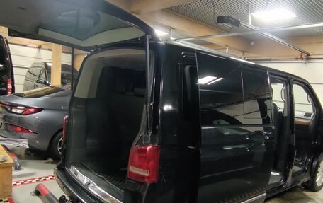 Volkswagen Multivan T5, 2011 год, 2 000 000 рублей, 7 фотография