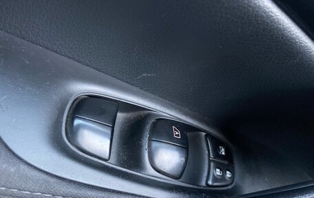 Nissan Qashqai, 2016 год, 1 650 000 рублей, 13 фотография