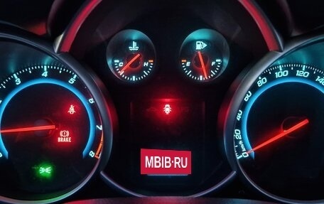 Chevrolet Cruze II, 2011 год, 700 000 рублей, 11 фотография