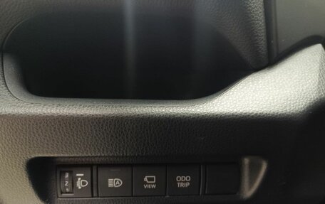 Toyota RAV4, 2023 год, 4 200 000 рублей, 18 фотография