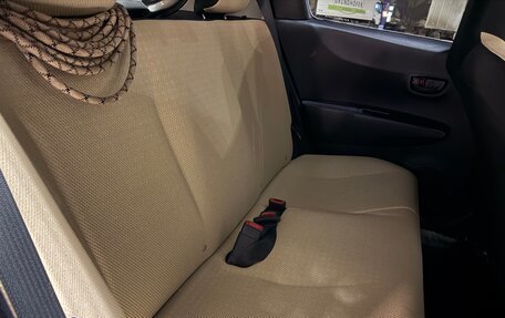 Toyota Vitz, 2011 год, 750 000 рублей, 5 фотография