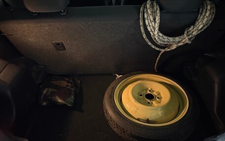 Toyota Vitz, 2011 год, 750 000 рублей, 20 фотография