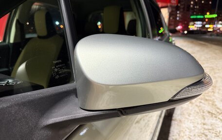 Toyota Vitz, 2011 год, 750 000 рублей, 26 фотография