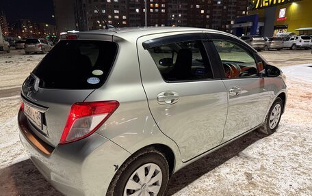 Toyota Vitz, 2011 год, 750 000 рублей, 32 фотография