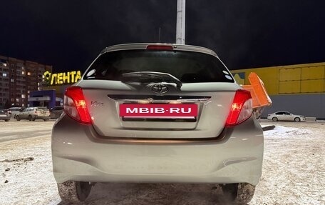 Toyota Vitz, 2011 год, 750 000 рублей, 34 фотография