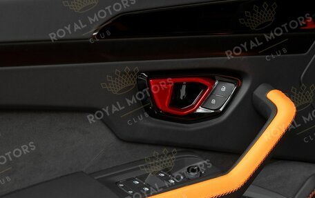 Lamborghini Urus I, 2025 год, 42 700 000 рублей, 19 фотография