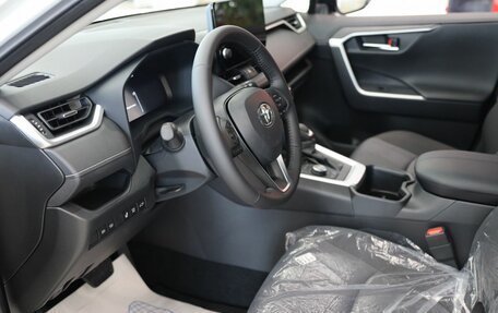 Toyota RAV4, 2025 год, 5 500 000 рублей, 8 фотография