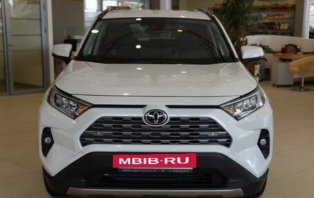 Toyota RAV4, 2025 год, 5 500 000 рублей, 2 фотография