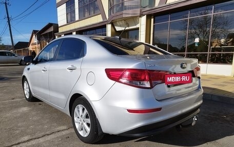 KIA Rio III рестайлинг, 2016 год, 830 000 рублей, 4 фотография