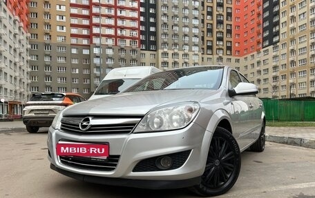 Opel Astra H, 2012 год, 550 000 рублей, 1 фотография