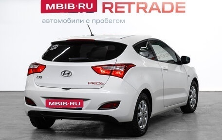 Hyundai i30 II рестайлинг, 2013 год, 929 000 рублей, 5 фотография