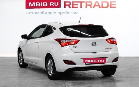 Hyundai i30 II рестайлинг, 2013 год, 929 000 рублей, 7 фотография