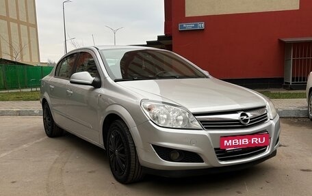Opel Astra H, 2012 год, 550 000 рублей, 3 фотография
