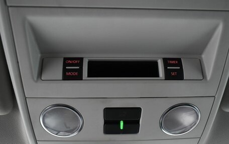 Volkswagen Caravelle T6 рестайлинг, 2019 год, 4 175 000 рублей, 19 фотография