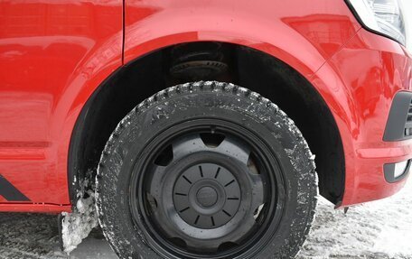 Volkswagen Caravelle T6 рестайлинг, 2019 год, 4 175 000 рублей, 31 фотография