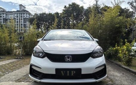 Honda Fit, 2021 год, 1 000 000 рублей, 2 фотография