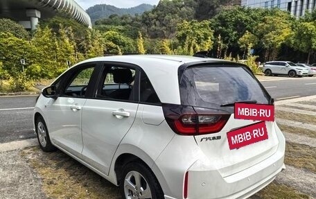 Honda Fit, 2021 год, 1 000 000 рублей, 6 фотография