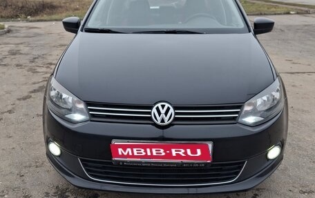 Volkswagen Polo VI (EU Market), 2012 год, 860 000 рублей, 1 фотография