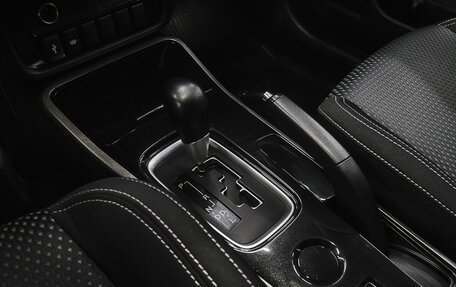 Mitsubishi Outlander III рестайлинг 3, 2020 год, 2 450 000 рублей, 21 фотография