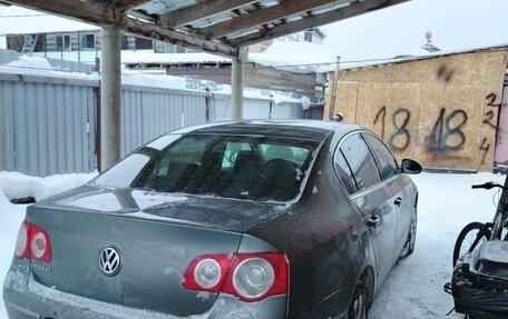 Volkswagen Passat B6, 2008 год, 670 000 рублей, 2 фотография
